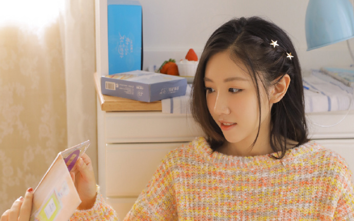 赏工艺、学“点蓝” 台湾大学生沉浸式体验景泰蓝非遗技艺